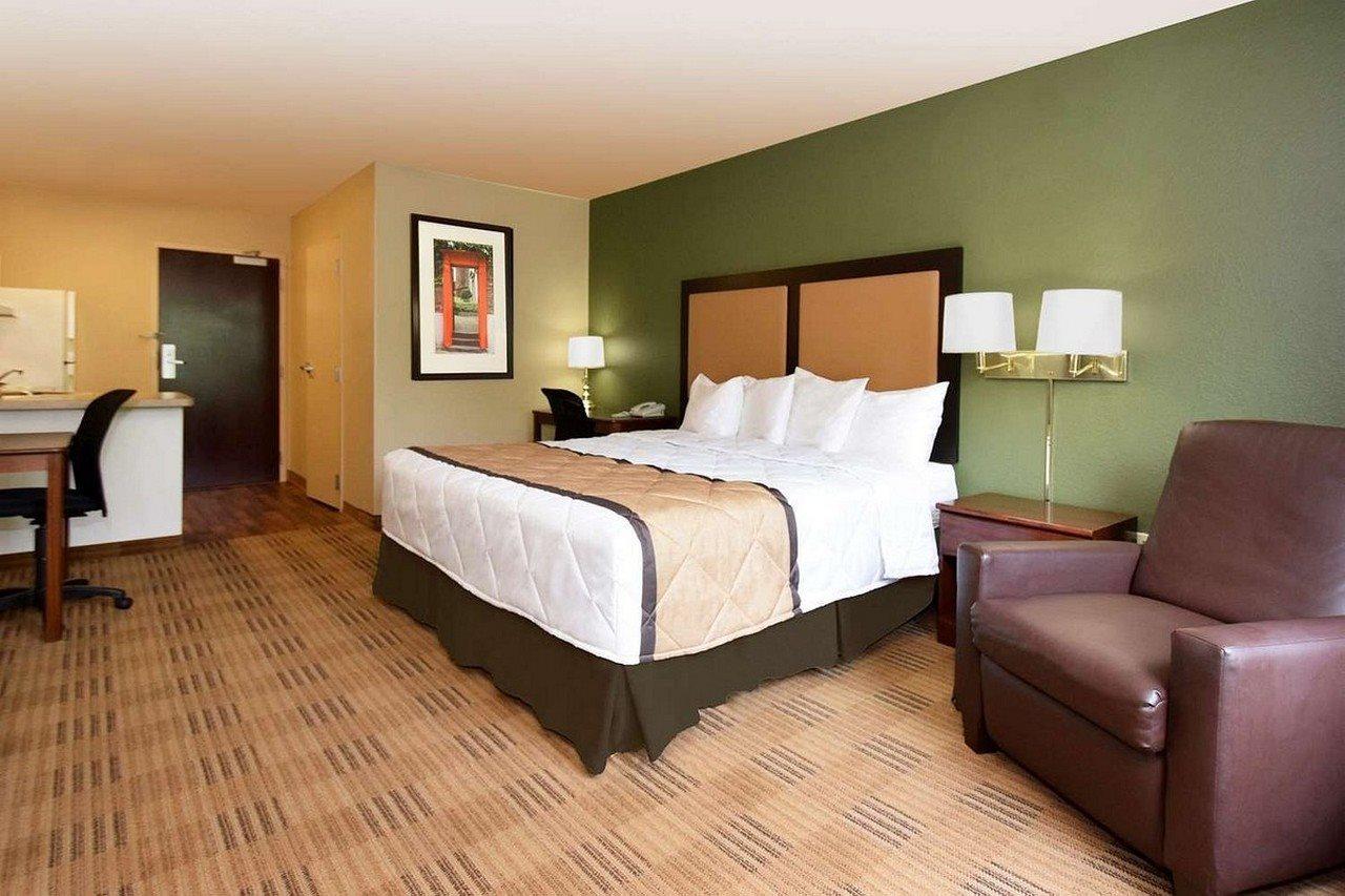 Extended Stay America Suites - Madison - Junction Court Middleton Exteriör bild